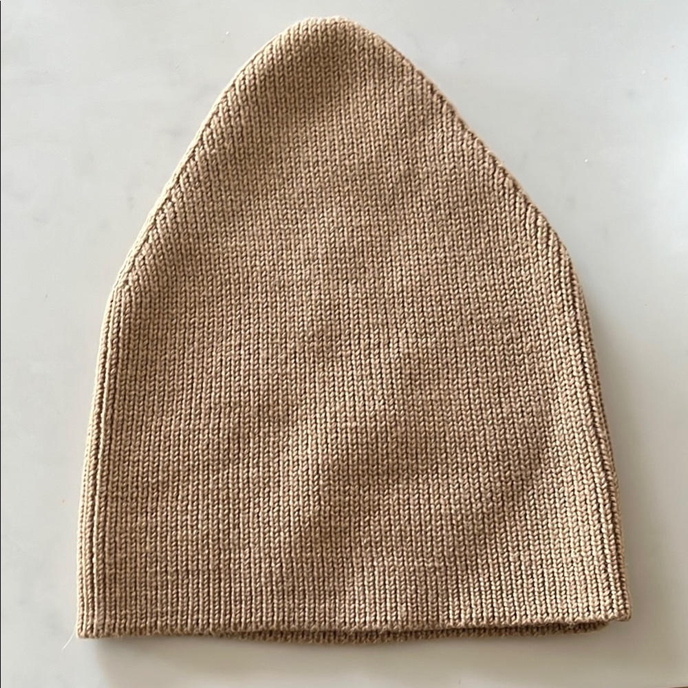 James street beanie